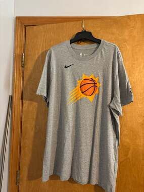 Nike Phoenix Suns NBA Logo T-Shirt Grey Size XL